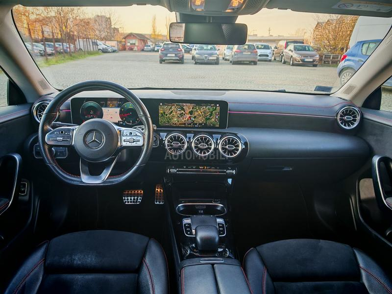 Mercedes Benz CLA 180 AMG