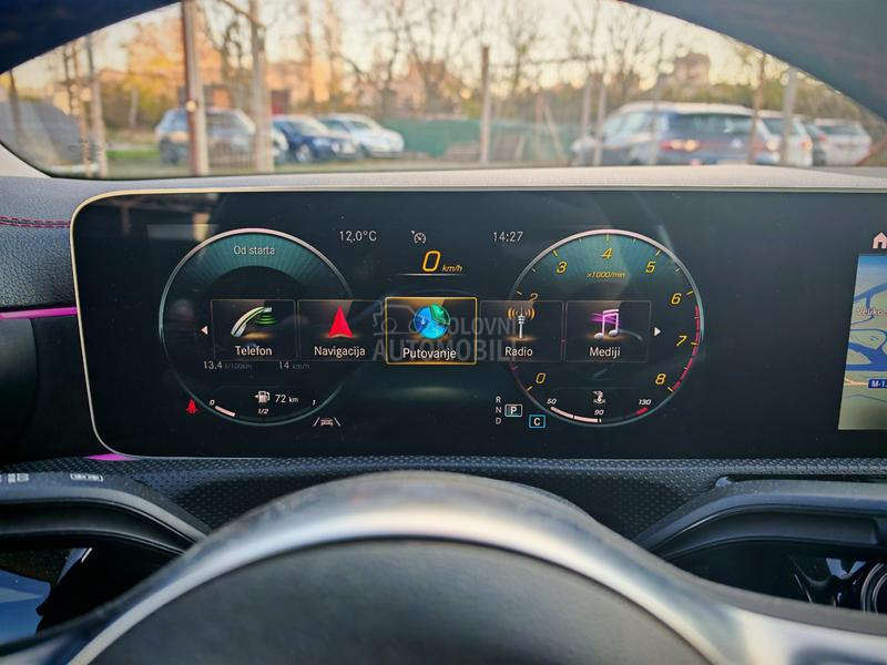 Mercedes Benz CLA 180 AMG