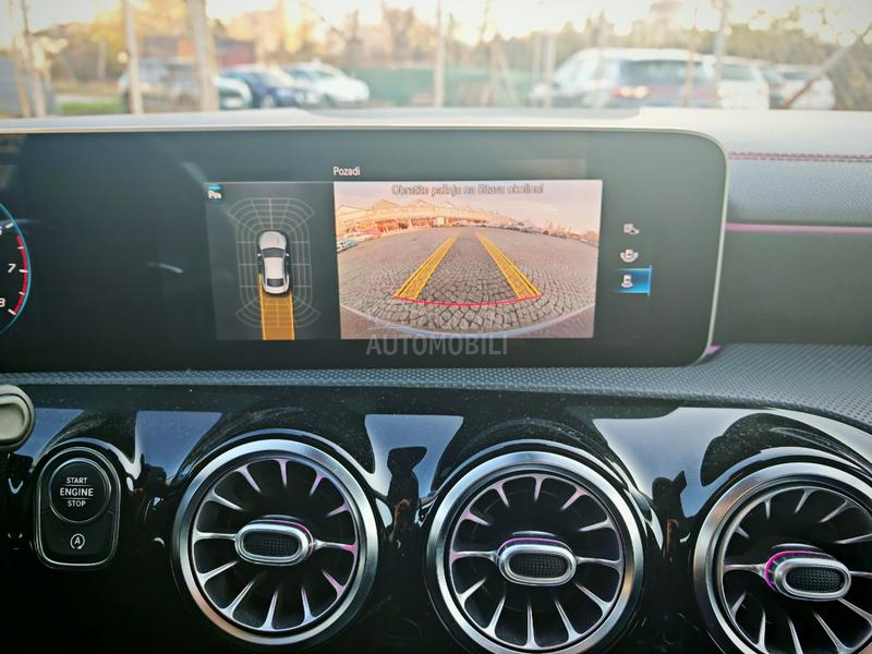 Mercedes Benz CLA 180 AMG