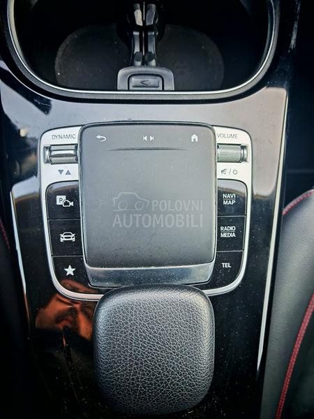 Mercedes Benz CLA 180 AMG