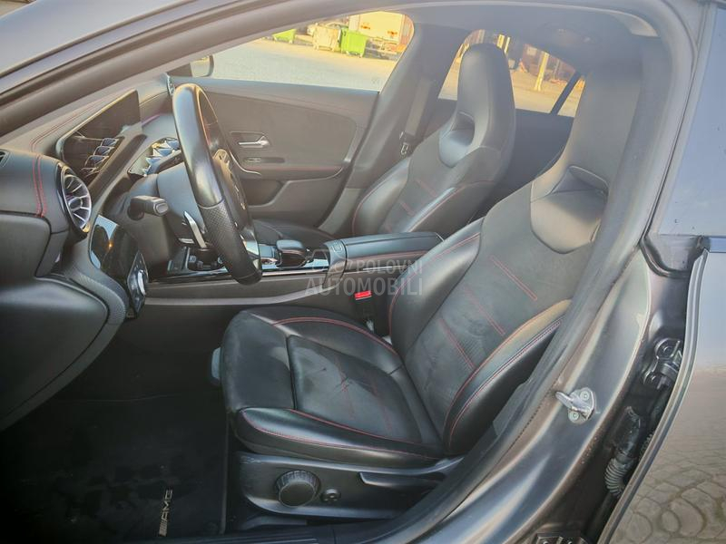 Mercedes Benz CLA 180 AMG