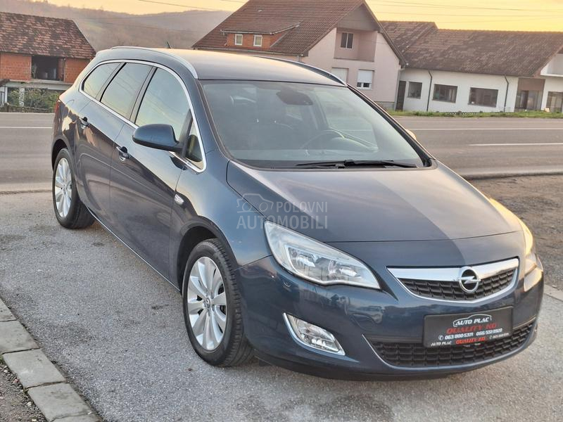 Opel Astra J 