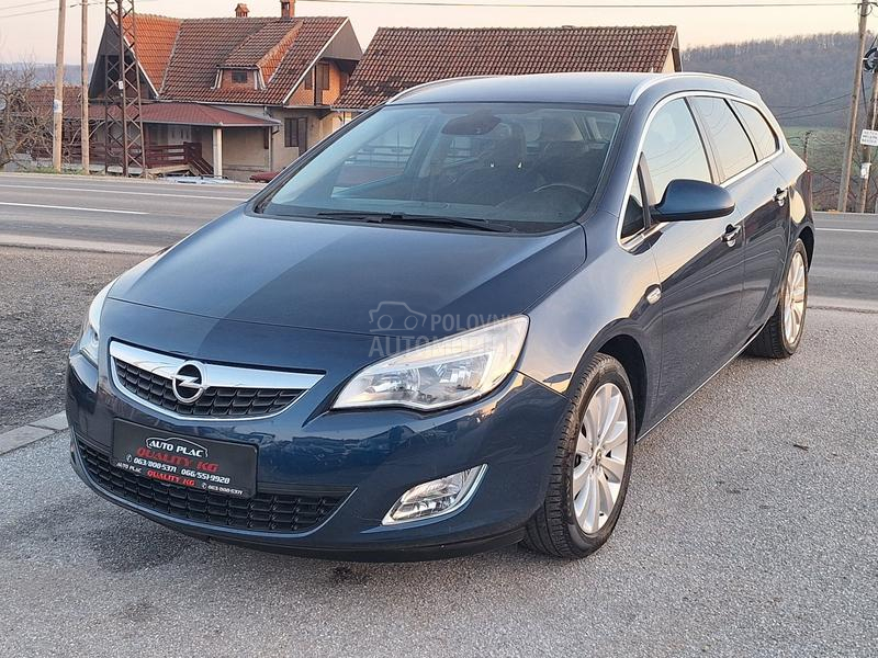 Opel Astra J 