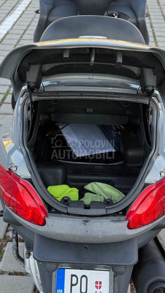 Piaggio MP3 B KAT NARDO GREY