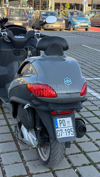 Piaggio MP3 B KAT NARDO GREY