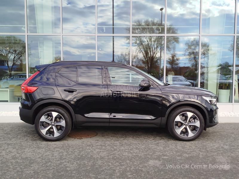 Volvo XC40 B4 AWD ULTIMATE DARK