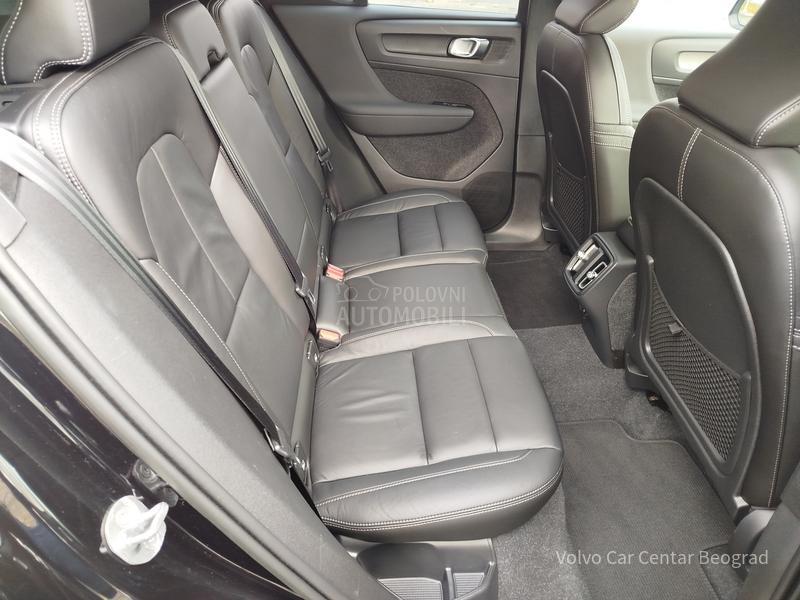 Volvo XC40 B4 AWD ULTIMATE DARK