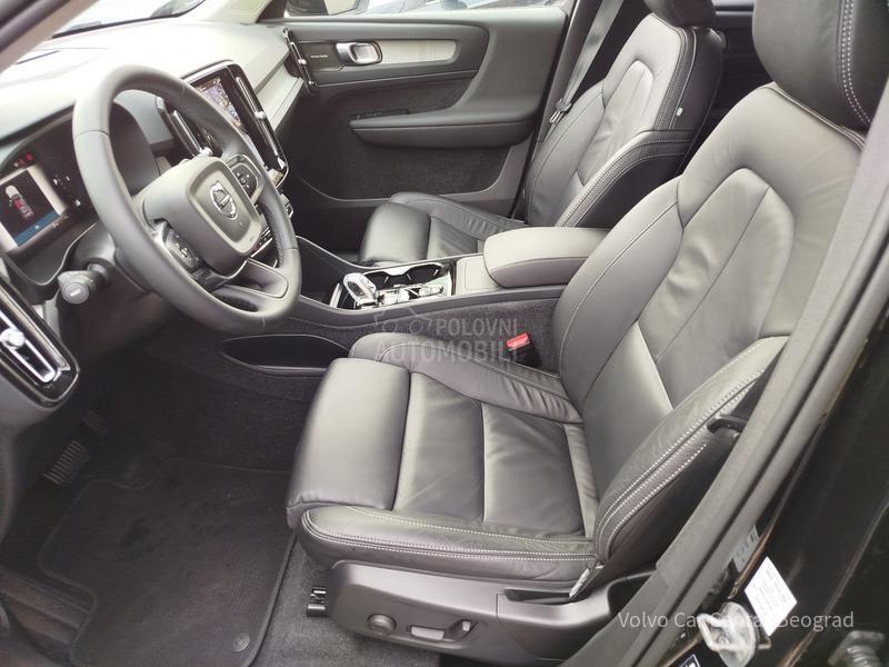 Volvo XC40 B4 AWD ULTIMATE DARK