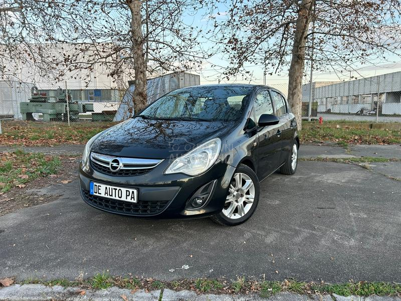 Opel Corsa D 1.3 MJTD COSMO