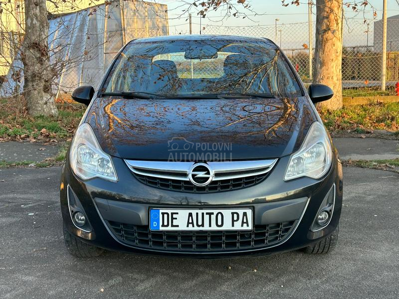 Opel Corsa D 1.3 MJTD COSMO