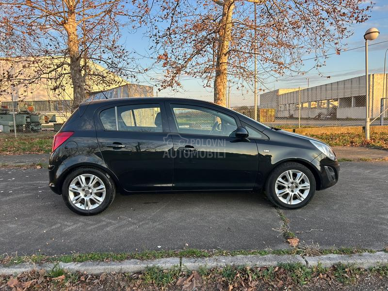 Opel Corsa D 1.3 MJTD COSMO