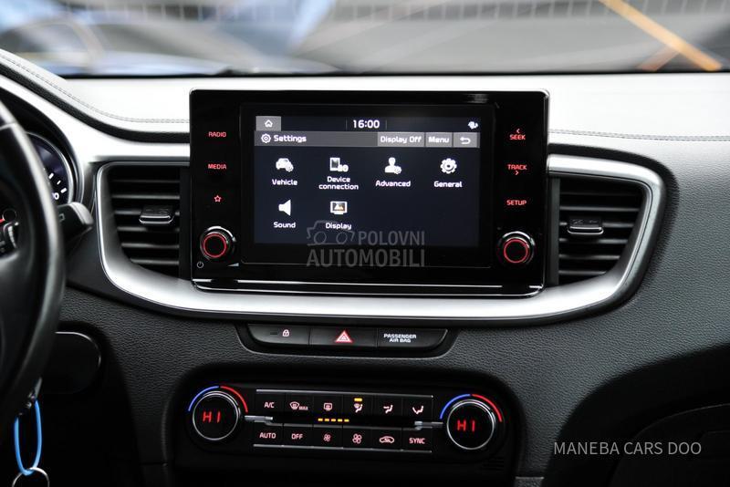 Kia cee`d 1.0  T-GDI