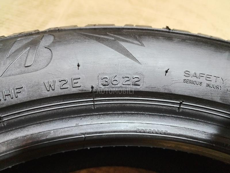 Bridgestone 205/55 R17 Zimska