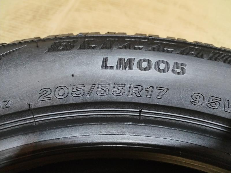 Bridgestone 205/55 R17 Zimska