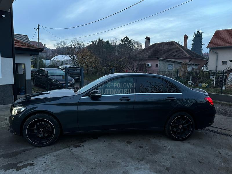 Mercedes Benz C 220 