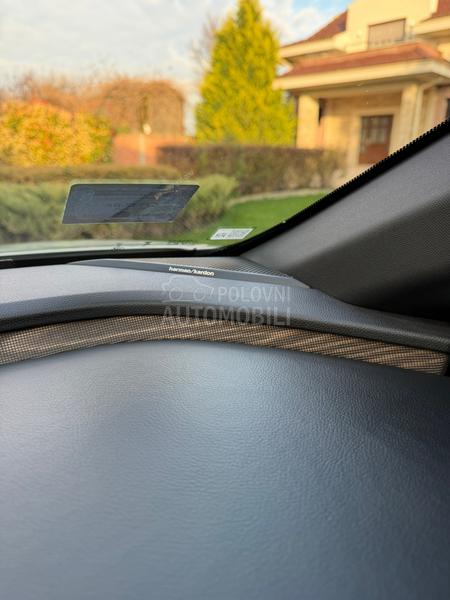 Renault Megane E tech ICONIC