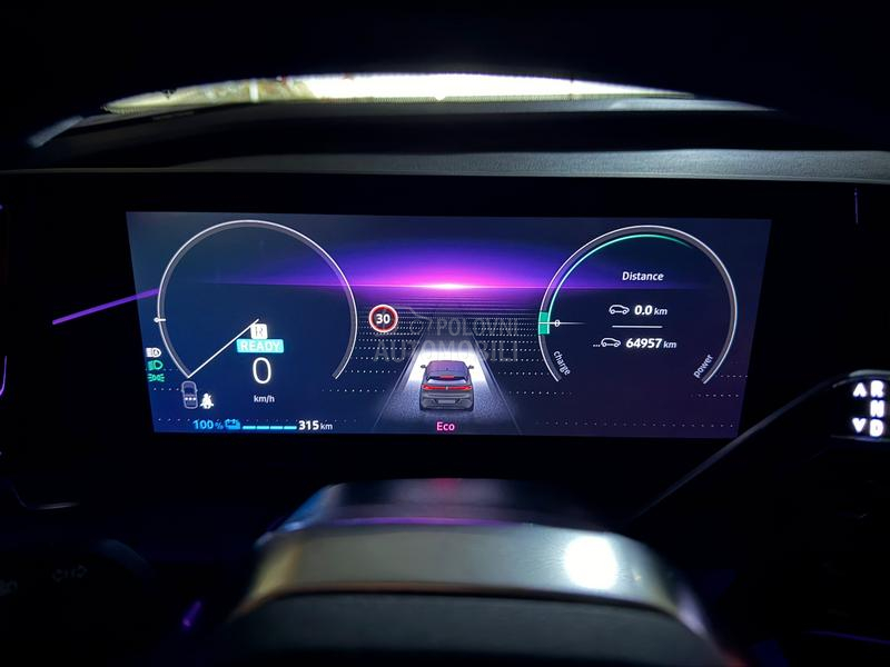 Renault Megane E tech ICONIC