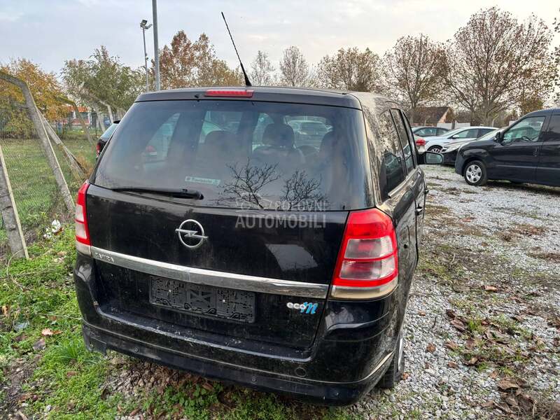 Opel Zafira 1.6 m E t a n