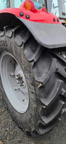 Massey Ferguson 5465