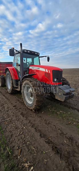 Massey Ferguson 5465