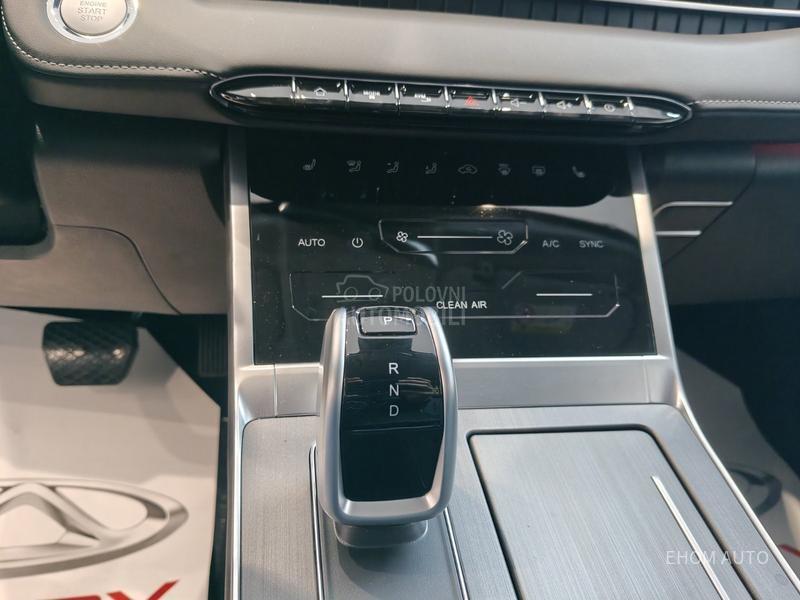 Chery Tiggo 4 1.5 HEV 2WD LUXURY