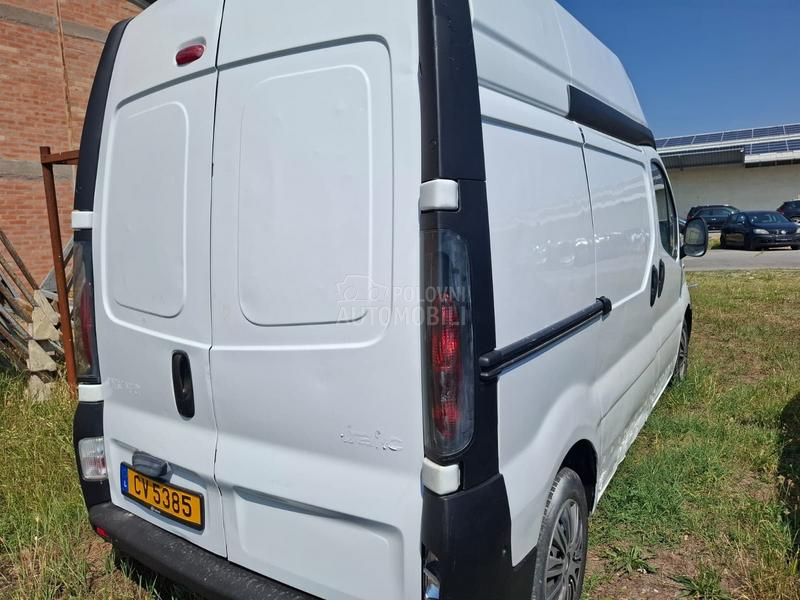 Renault Trafic 