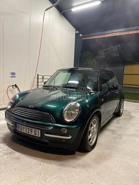MINI Cooper 1.6