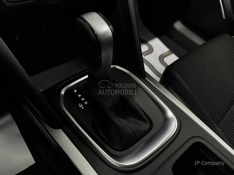 Renault Megane 1.3 TCe BOSE AUT