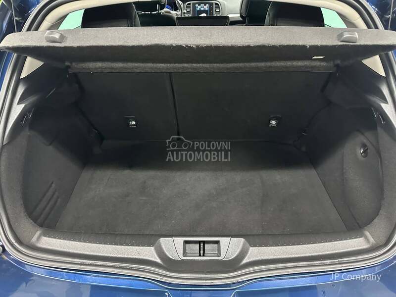 Renault Megane 1.3 TCe BOSE AUT