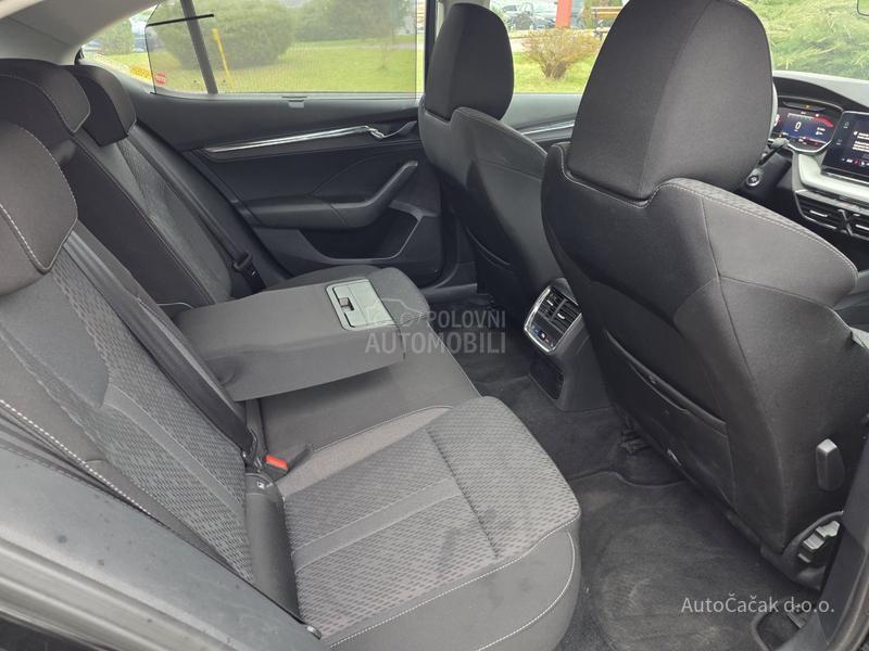 Škoda Octavia 1.0 TSI STYLE