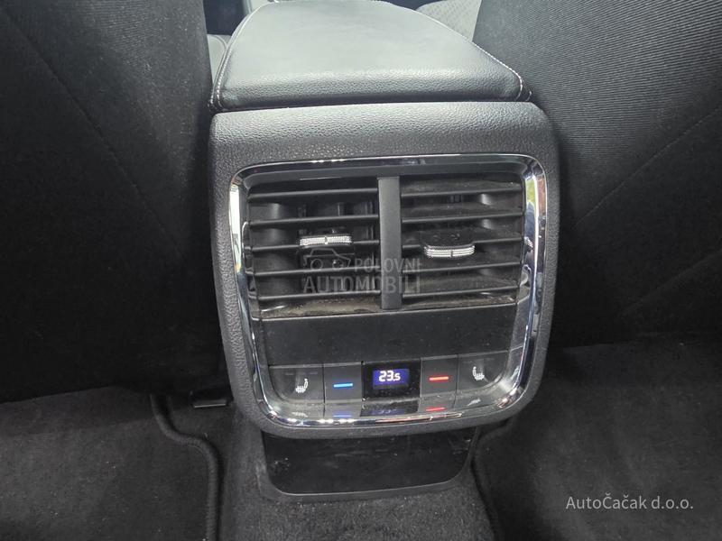 Škoda Octavia 1.0 TSI STYLE