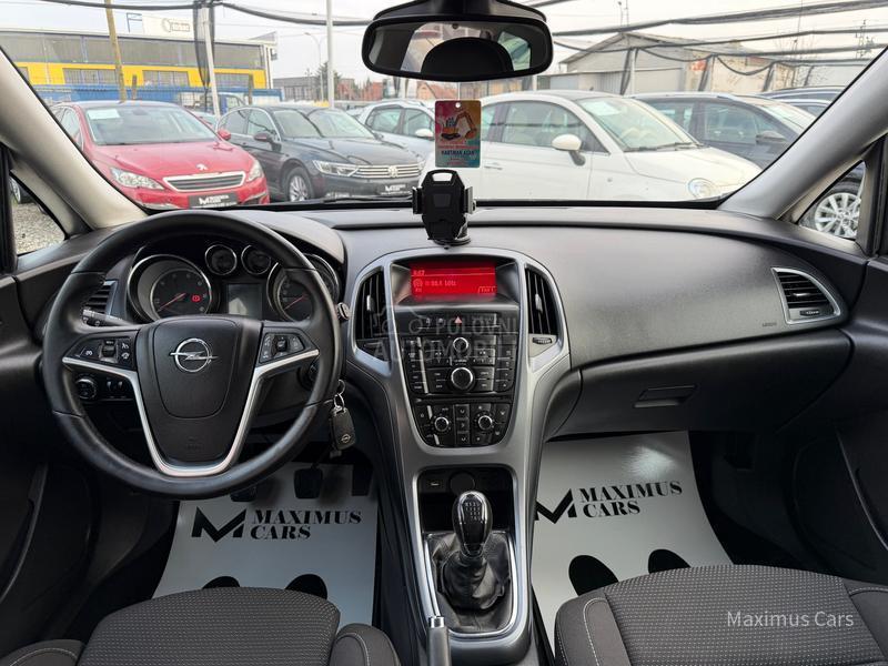 Opel Astra J 1.6 CDTI