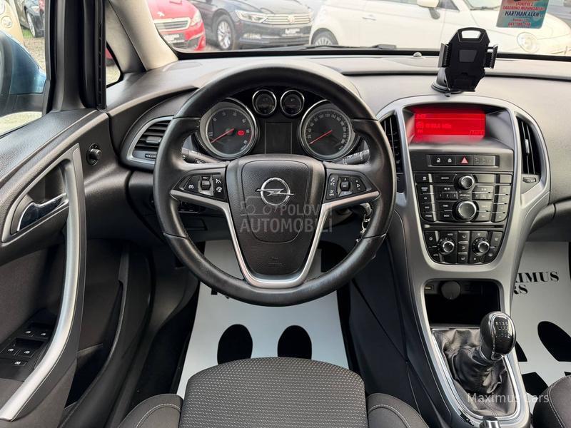 Opel Astra J 1.6 CDTI