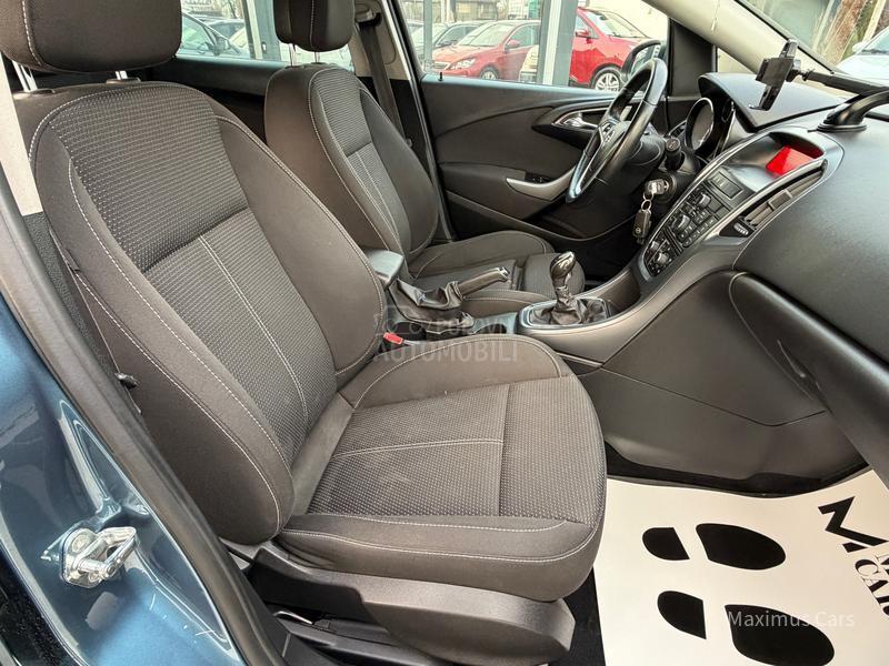 Opel Astra J 1.6 CDTI