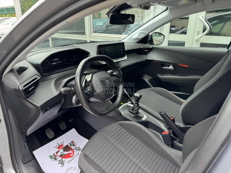 Peugeot 208 1.2 B
