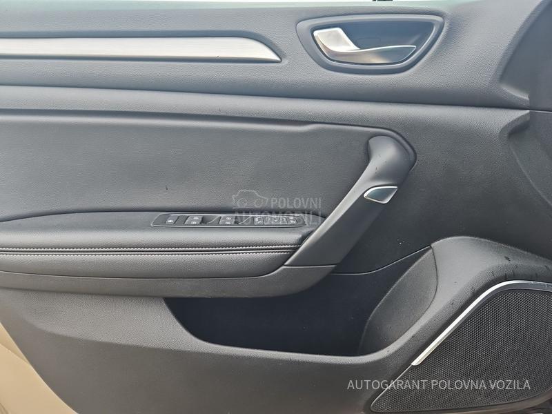 Renault Megane 1.5BLUEDCI