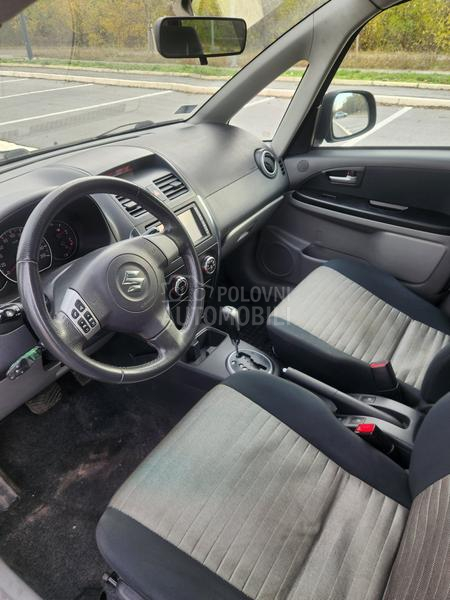 Suzuki SX4 A.u.t.o.m.a.t.i.k