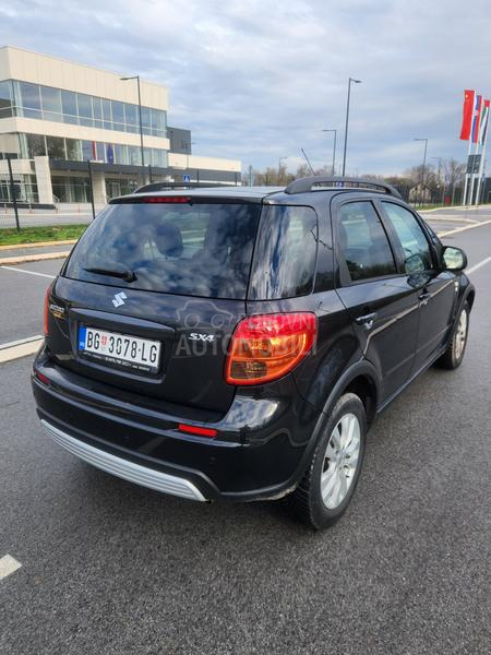 Suzuki SX4 A.u.t.o.m.a.t.i.k