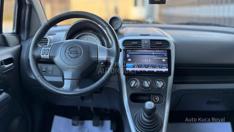 Opel Agila 1.2 16V / CH /