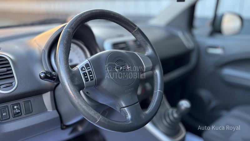 Opel Agila 1.2 16V / CH /