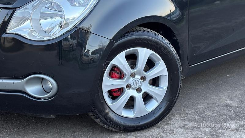 Opel Agila 1.2 16V / CH /