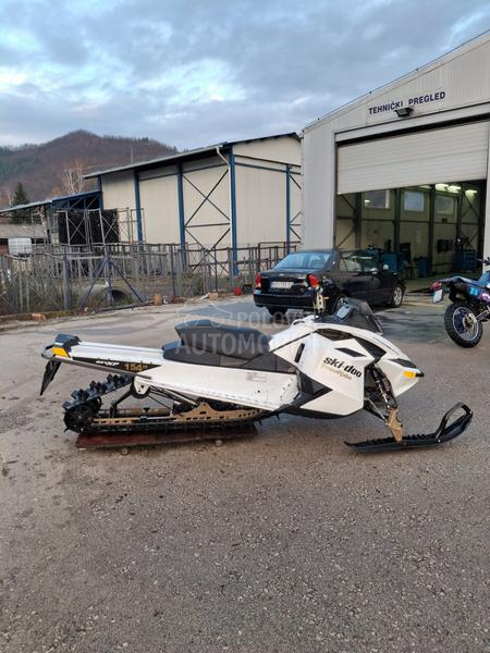 Ski-Doo Summit 800 freeride