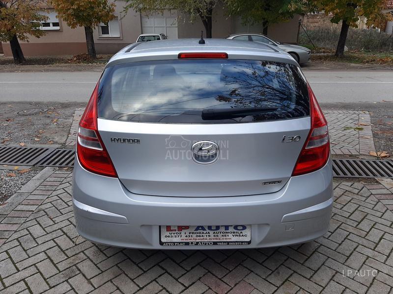 Hyundai i30 1.6 CRDI