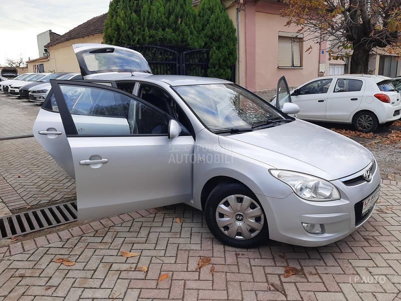 Hyundai i30 1.6 CRDI