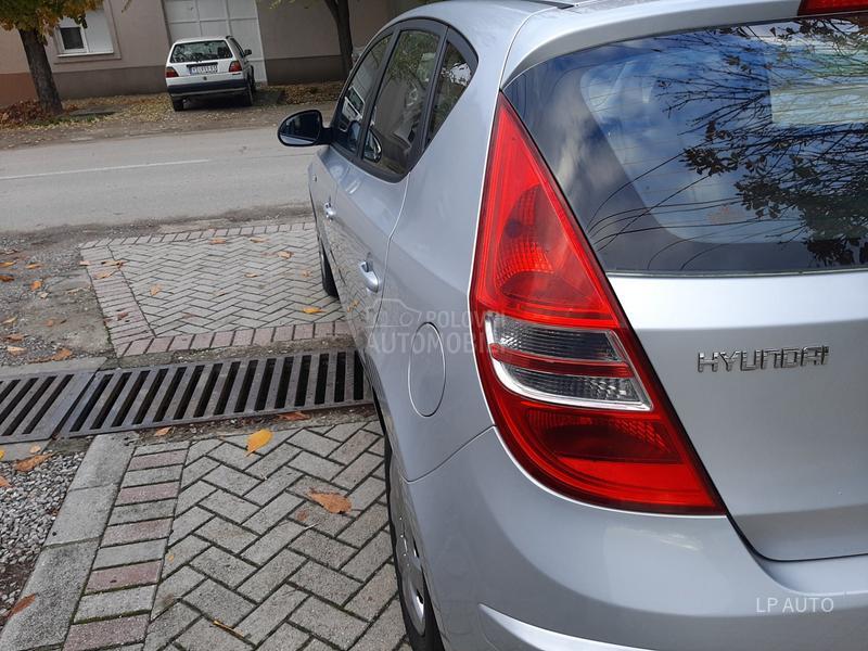 Hyundai i30 1.6 CRDI