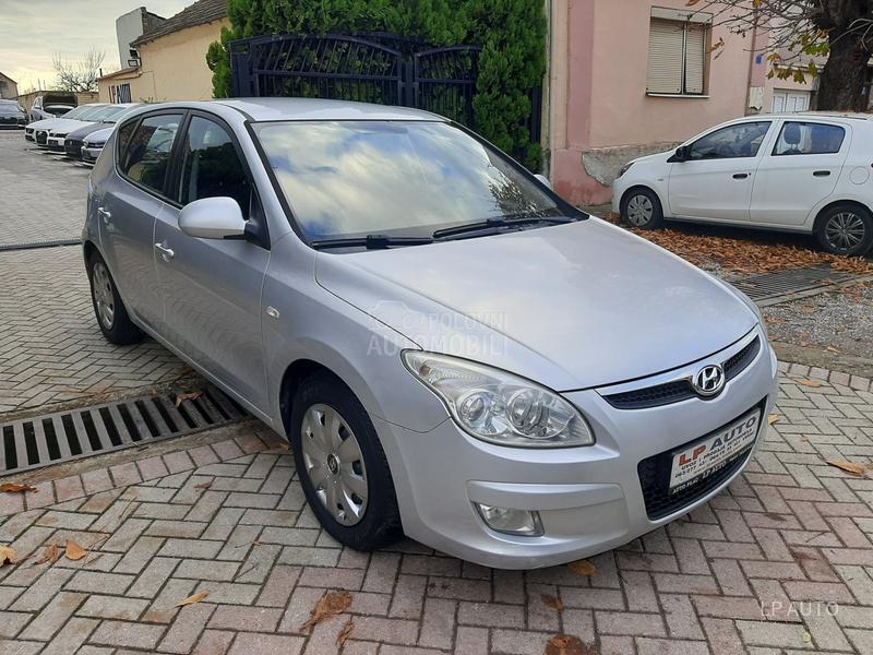 Hyundai i30 1.6 CRDI