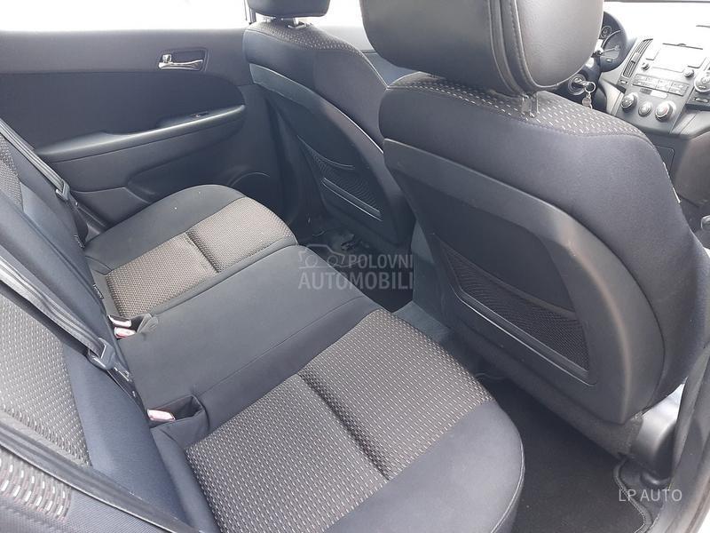 Hyundai i30 1.6 CRDI