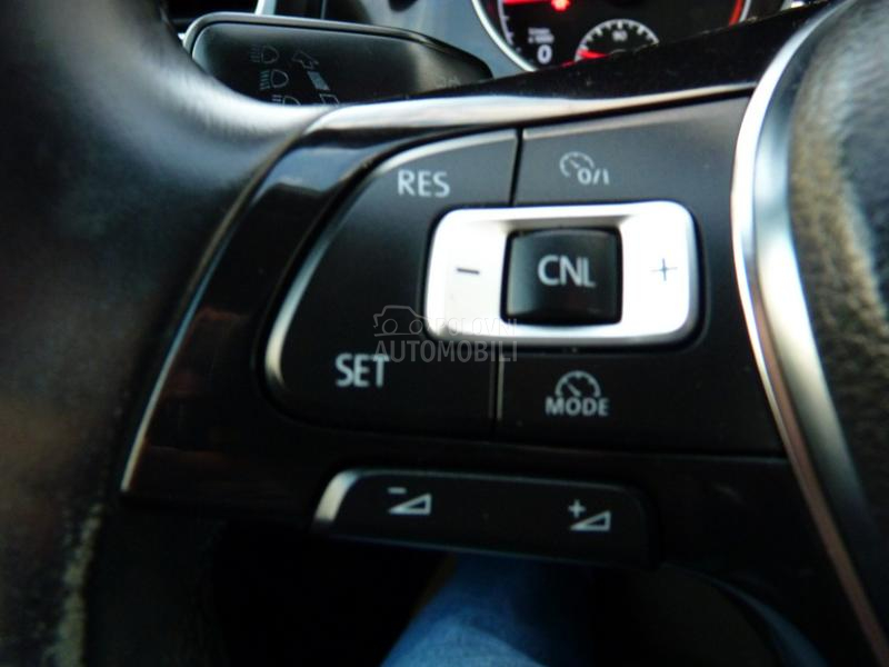 Volkswagen Golf 7 HIGH LINE142000K M