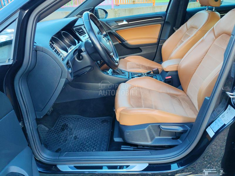 Volkswagen Golf 7 1.6 TDI DSG R-Line