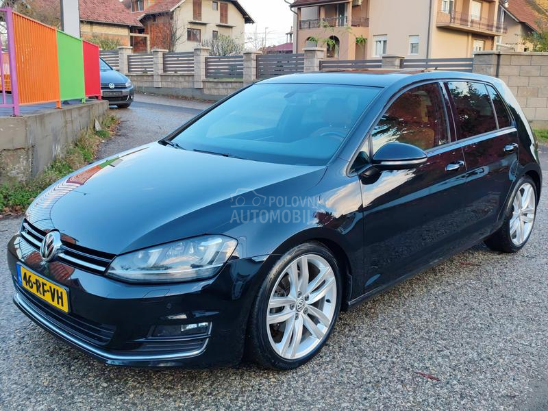 Volkswagen Golf 7 1.6 TDI DSG R-Line